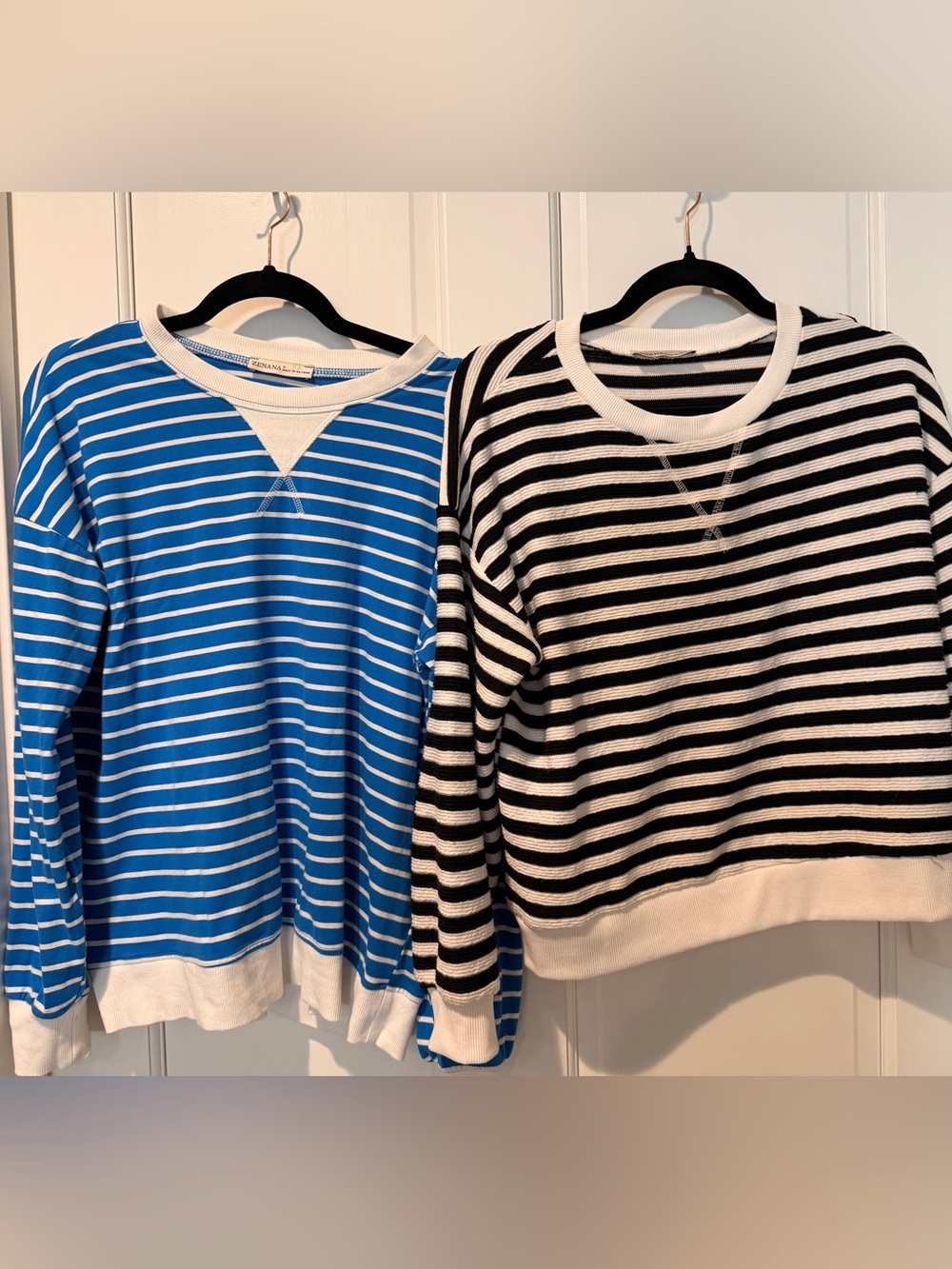 Bundle of 2 Zenana Stripe Long sleeve Knit Crew Tops Shirts Lightweight Small